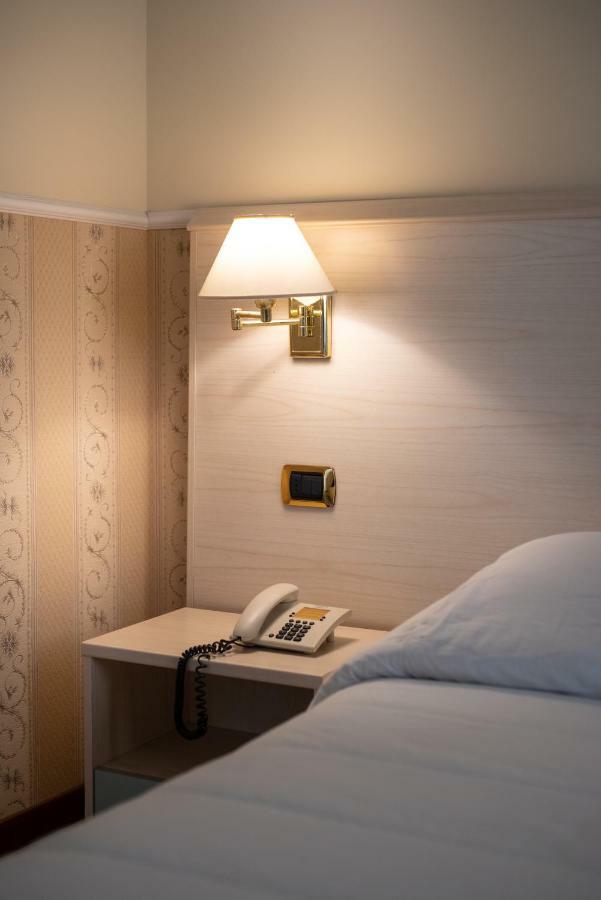 Casa Bacciarini Hotel Rome Exterior photo
